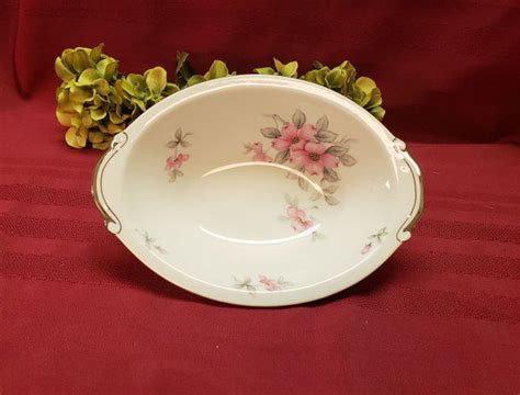 Check spelling or type a new query. 1950s SEYEI Fine China, DOGWOOD Pattern # 649, Made in ...
