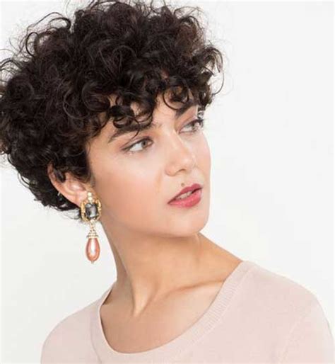 Got curly hair and thinking of a haircut? 20 Latest Short Curly Hairstyles for 2018 | Short Hairstyles 2018 - 2019 | Most Popular Short ...