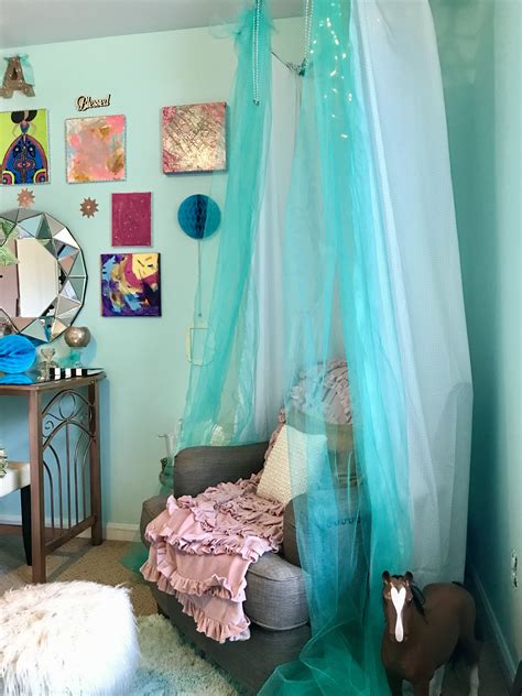 This mosquito net will enhance your bedroom and homes décor by providing a draped canopy over your bed. Little girls room, Tame Teal by Sherwin Williams, diy ...