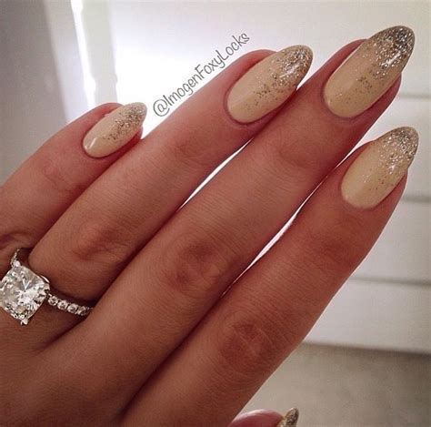 Nye Wedding Wedding Nails Nude Nails With Glitter Touch Of Gold