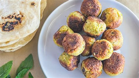 Falafels are the highest and this falafel recipe takes me back to my travels through the middle east, where i enjoyed freshly. Crispy Vegan Falafel Recipe - YouTube