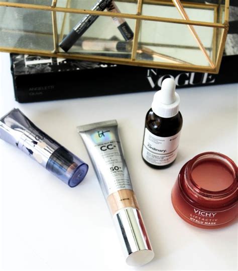 Beauty And Skincare Products To Get That Dewy Look Benefit