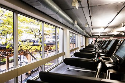 West Loop Gyms And Fitness Clubs
