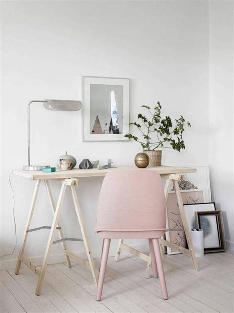Pink gras bringt farbe in den garten ! Pink Farbe - Stuhl in Pastelltönen | Interiores