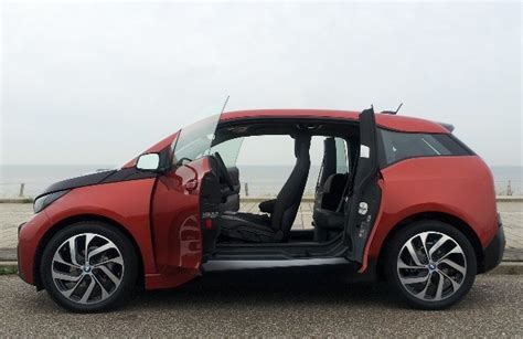 Btw even just the two small ones. 2014 BMW i3 Range Extender: No White CA Carpool-Lane Sticker, Here's Why