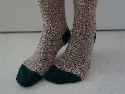 Simple Toe Up Socks Free Knitting Pattern Knitting Bee