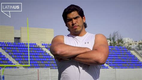 Discussion in 'fan zone' started by hoofbite, jun 10, 2021. VIDEO. Isaac Alarcón: Es tu turno, 'vaquero'... Ve por ese ...
