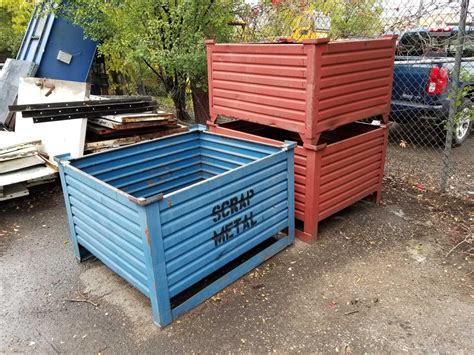 Qty 3 Steelmetal Scrap Bins Stackable T Industrial Equipment