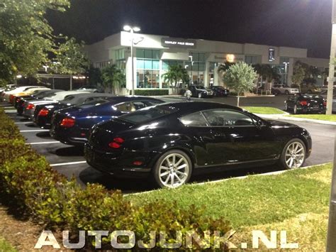 Rolls royce phantom will soon be launched in uae. Bentley/Rolls-Royce dealer Palm Beach. foto's » Autojunk ...