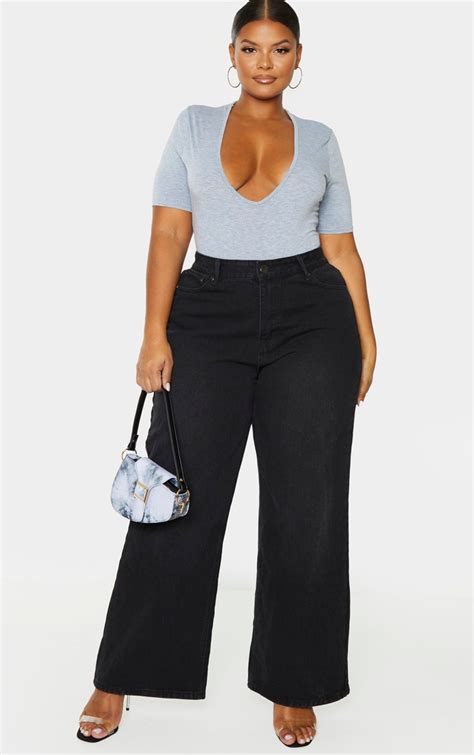 Plus Black Extremely Wide Leg Jean Prettylittlething