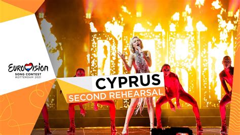 Φορώντας ένα σeξι φόρεμα με κρόσσια, η έλενα τσαγκρινού έβαλε «φωτιά» στη σκηνή του rotterdam ahoy στον α' ημιτελικό του 65ου διαγωνισμού τραγουδιού της eurovision. Elena Tsagrinou - El Diablo - Second Rehearsal - Cyprus 🇨🇾 - Eurovision 2021 - YouTube