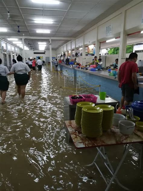 All of their stuff had damage because they never thought the water will raise faster. Penang Floods: It Was The Highest Amount Of Rainfall ...