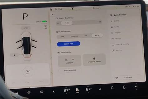 Linterfaccia Touchscreen Della Tesla Model 3 Mostrata In Tutti I Suoi