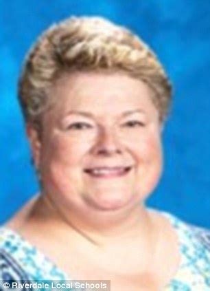 Teacher Barb Williams Suspended For Days After Caught Grabbing Six Year Old Babe By Neck On