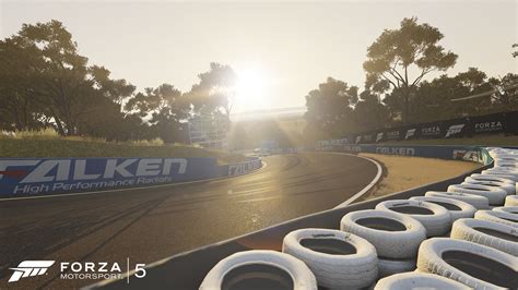 Forza Motorsport 5 Debuts Xbox One Racing Team And Bathurst Track