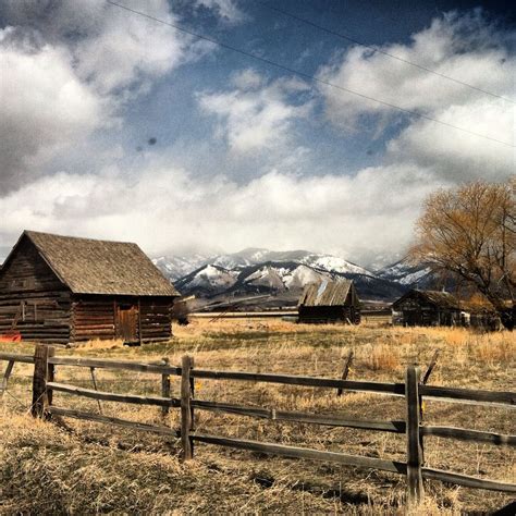 Pin By Taylor Nicole On My Dream Barn House Montana Living Montana