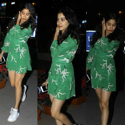 Jhanvi Kapoor ⏺🇮🇳 On Twitter Happynewyear All Of You 😘😘😘 Keep Your