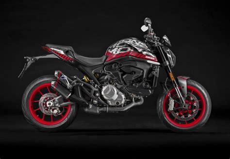 Diaporama Ducati Monster 2021 Le Roadster Italien Revisité Mens Up
