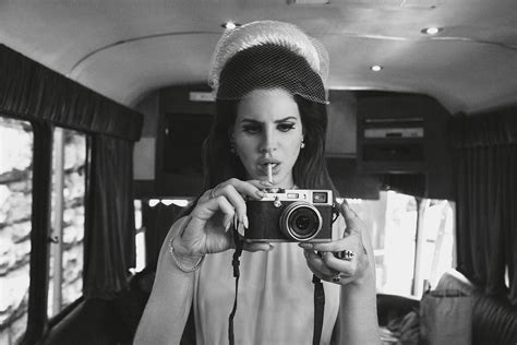 Download Music Lana Del Rey Wallpaper