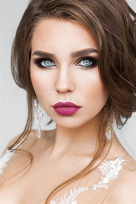 30 Wedding Makeup Ideas For Blue Eyes Brunette Makeup Wedding Makeup
