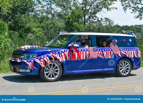Fourth Of July Independence Day Parade Blue Car Editorial Stock Image