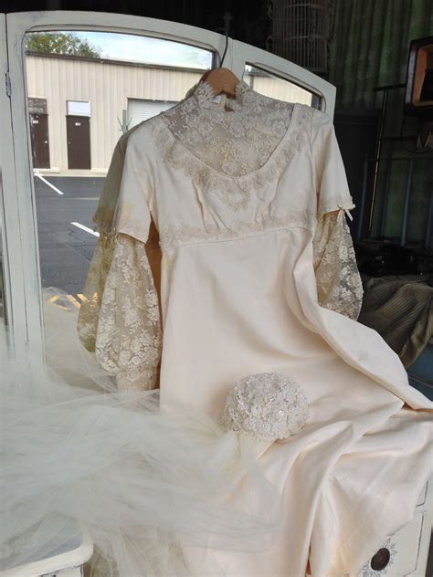 Vintage Priscilla Of Boston Gown With Empire Waist Lace Sleeves And
