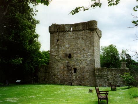 Lochleven Castle Kinross The Castles Of Scotland Coventry
