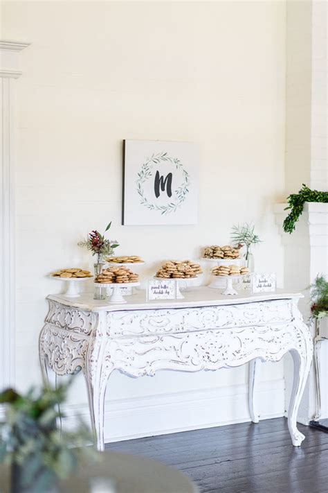 Blue silver white christmas decorations ideas 2020 sacos women. Eucalyptus inspired baby shower | Wedding & Party Ideas ...