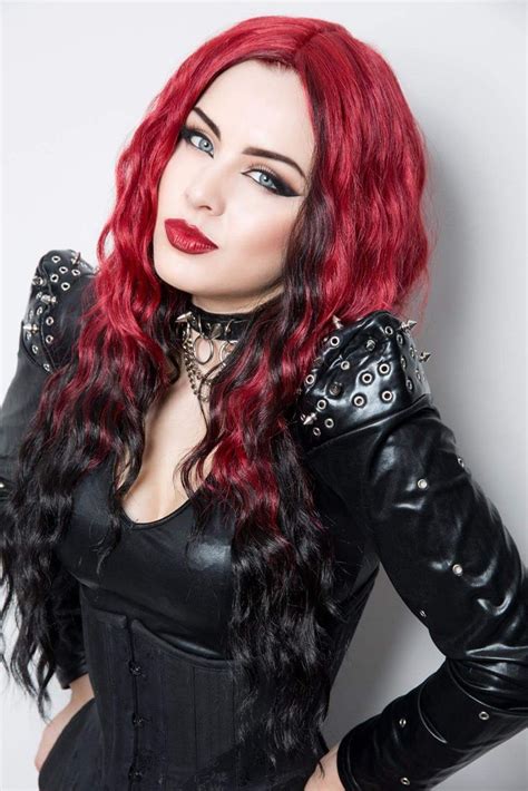 Pin By Ilion Jones On Gothic Punk Vampire Goth Beauty Gothic Beauty Beautiful Redhead