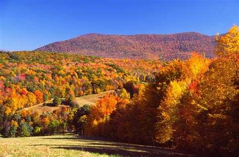 Fall In Massachusetts The Most Beautiful Fall Day Trips To Take