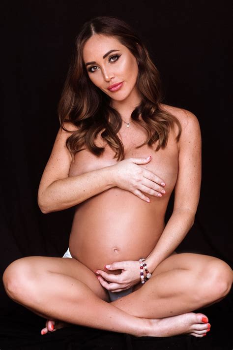 Topless Lauryn Goodman Showing Her Big Pregnant Belly In High Quality
