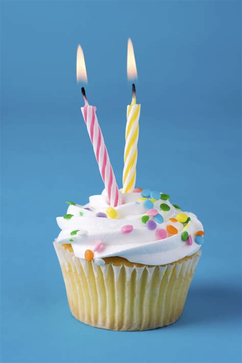 For my twins 2nd birthday i wanted each of them to have their own cake that they would be excited over and i wanted to make them myself. Happy 2nd Birthday to… US! | Transported