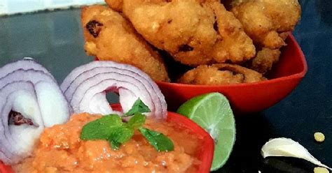 Daal Bada And Tomato Chutney Recipe By Sasmita Rout Cookpad