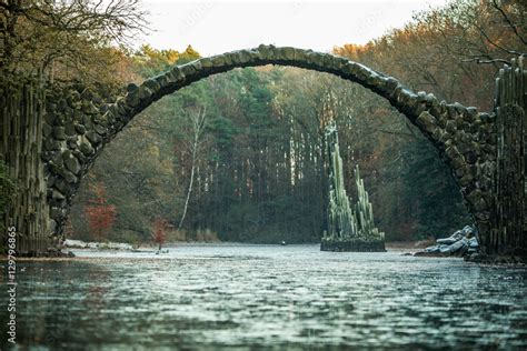 Fototapeta Krajobraz Rakotzsee With Rakotz Bridge Rakotzbrucke In