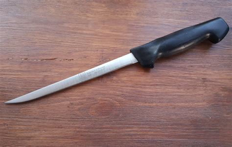 Нож филейный рыбный №48 рукоять пластик