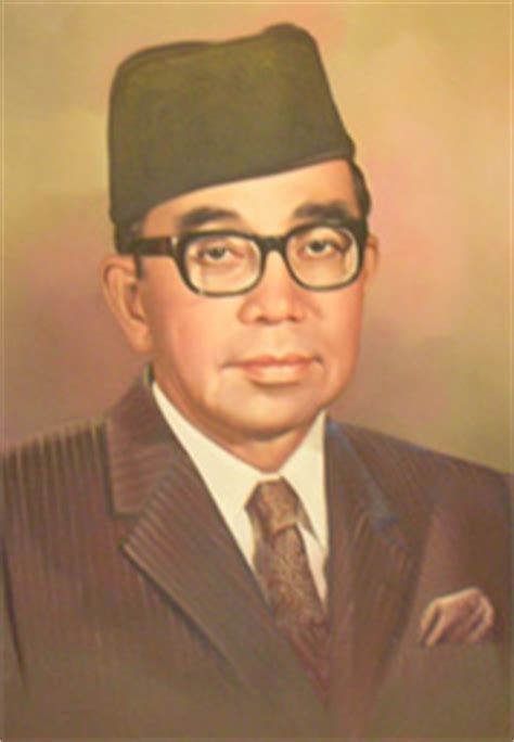 Ketokohannya diakui oleh tunku abdul razak dalam ucapan perhargaan dan tarima kasih kepada tunku di dewan rakyat pada februari 1971. PERDANA MENTERI MALAYSIA | THE FACTS OF LIFE (ALMOST)