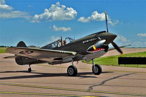주기적으로 영상 올라오니 많이들 팔로 해주세요. P-40E Warhawk s/n 41-5709 | Curtiss P-40E Warhawk USAAF s/n … | Flickr