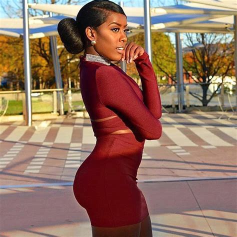 Classy Thick Ebony With Beautiful Curves Melaningoddessig African Models Ebony Women