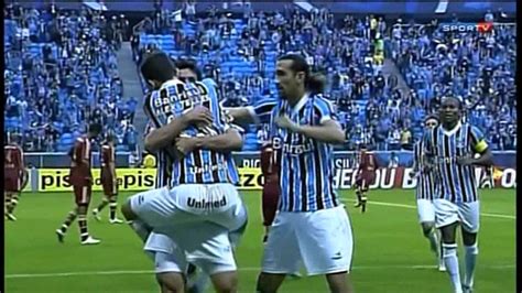 Maicon volta com gol e diz que se sente bem após lesão pelo grêmio. Grêmio 2 x 0 Fluminense - Campeonato Brasileiro 2013 - YouTube