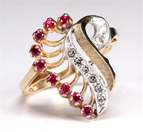 Igavel Auctions Ladies 10k Yellow And White Gold Ruby And Diamond Ring