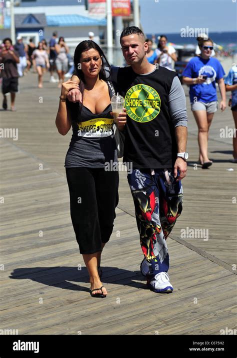 Jenni Farley Jwoww Mike Sorrentino The Situation On The Boardwalk