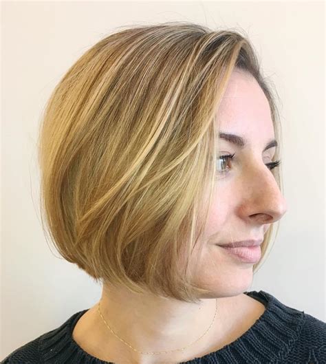 Chin Length Bob Hairstyles For Fine Hair Hairstyle Guides
