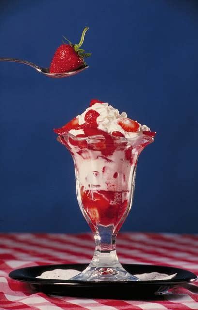 Happy Strawberry Sundae Day Today Is Your Chance To Indulge In This