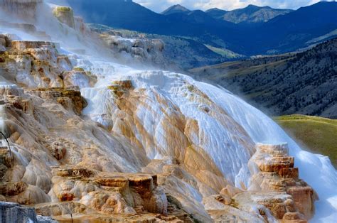 How To Visit Yellowstone National Park On A Budget Dollar Flight Club