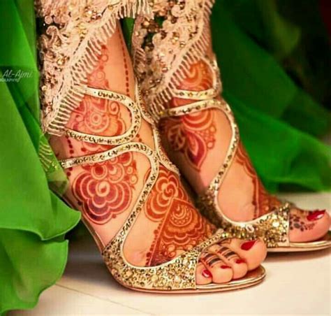 Pin By Salima On Pгєττy Bridal Sandals Heels Heels Bridal Shoes