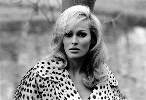 Ursula Andress Ursula Andress Ursula Vintage Hollywood