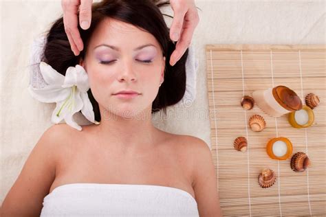 Woman Getting Hot Stone Massage In Spa Salon Stock Image Image Of Attractive Angle 27705661