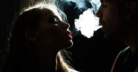 Pot Smoking Couples Have More Intimate And Loving Relationships The Cannabis Reporter