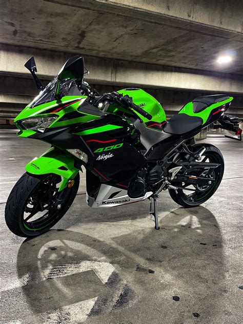 2022 Kawasaki Ninja 400 KRT. Finally got my hands on one after 6 months