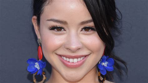 What Plastic Surgery Has Cierra Ramirez Had Celebritysurgeryicon